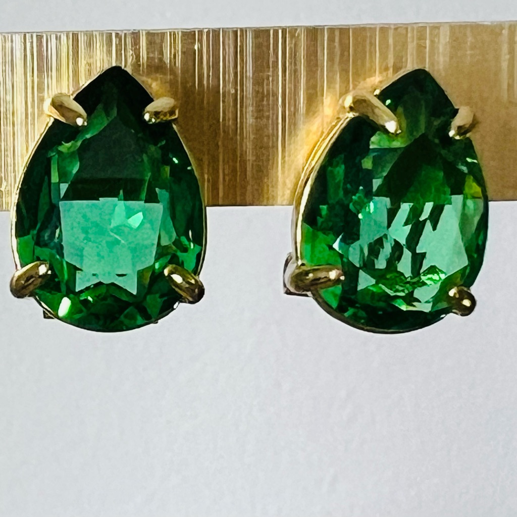 Heidi Daus Omega Erinite Green Crystal Deco For Pierced Ears Earrings